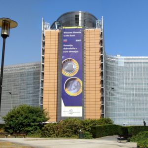 Carton rouge pour la Commission européenne