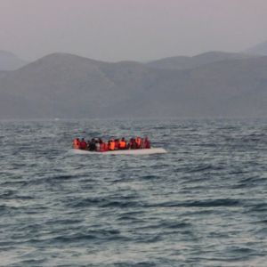 Refugees boat close o the Greek islands