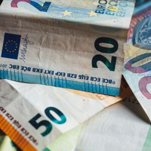 Euro bank notes / CC0 Markus Spiske