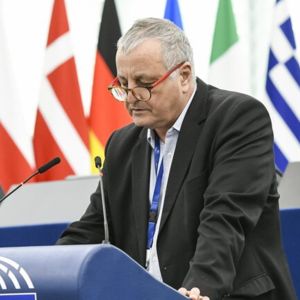 François  Alfonsi urges International action amidst al