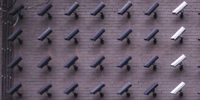 Surveillance cameras  ©matthew-henry