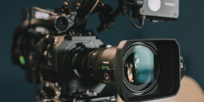 video camera / CC0 vanilla-bear-films