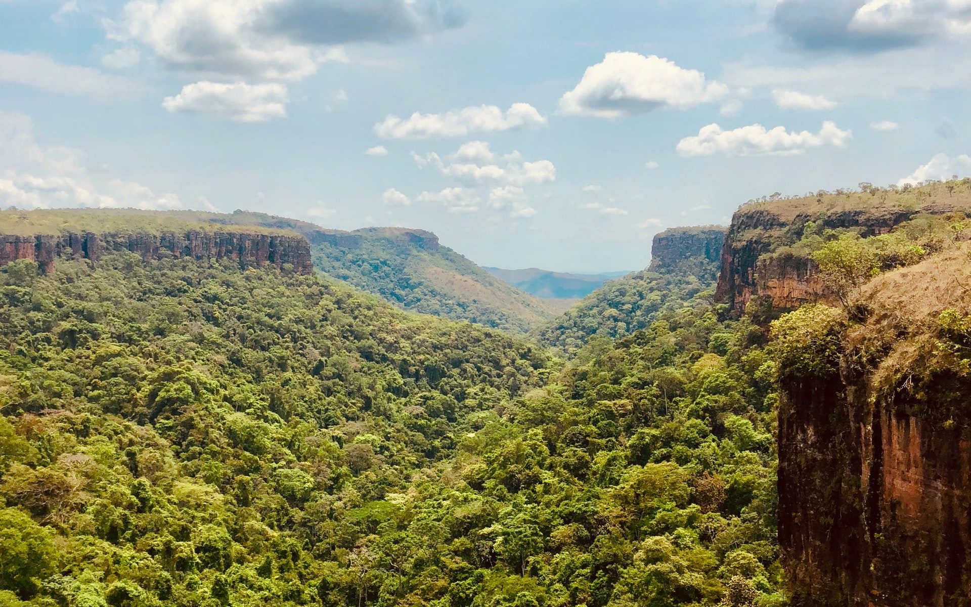 Chapada dos Guimarães, Brazil / CC0 joao-tzanno