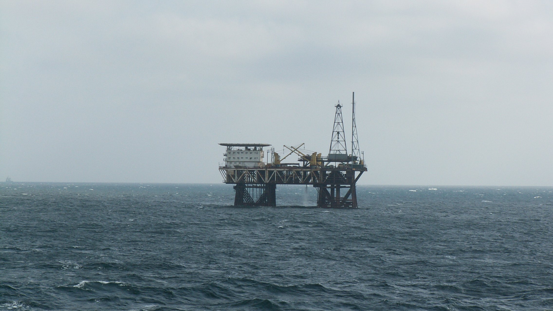 Greens/EFA, NGOs and associations file a legal appeal against Italian oil company ENI's harmful business plan - Vimarsana News